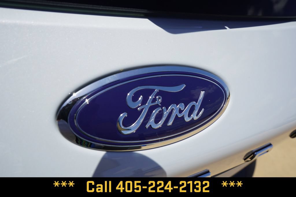 Used 2025 Ford Escape ST-Line AWD/4WD image 5