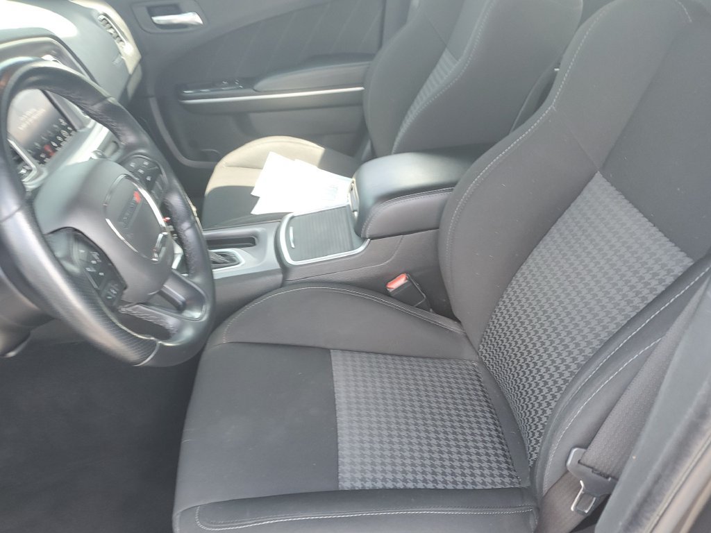 Certified 2022 Dodge Charger R/T RWD image 15