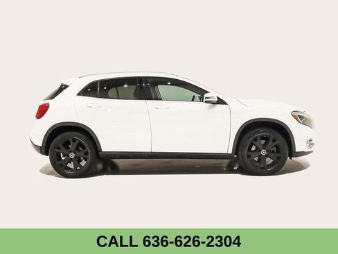 Used 2020 Mercedes-Benz GLA 250 4MATIC w/ Convenience Package image 4