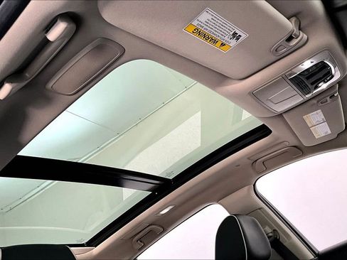 Used 2022 Acura RDX AWD w/ Advance Package image 22