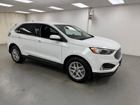 Used 2024 Ford Edge SEL w/ Convenience Package AWD/4WD image 7