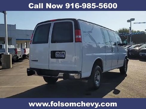 Used 2024 Chevrolet Express 2500 w/ Driver Convenience Package image 10
