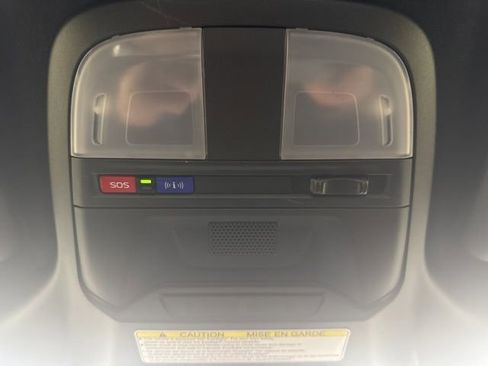 Used 2024 Toyota GR86 RWD image 13