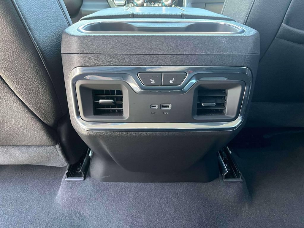Used 2024 GMC Sierra 1500 Denali w/ Technology Package AWD/4WD image 15
