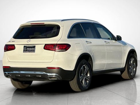Certified 2022 Mercedes-Benz GLC 300 image 3