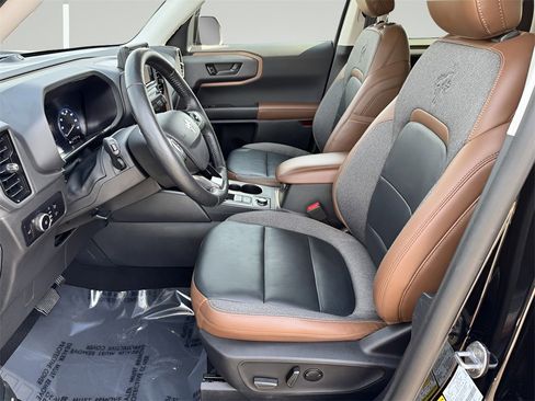 Used 2023 Ford Bronco Sport Outer Banks w/ Tech Package image 10