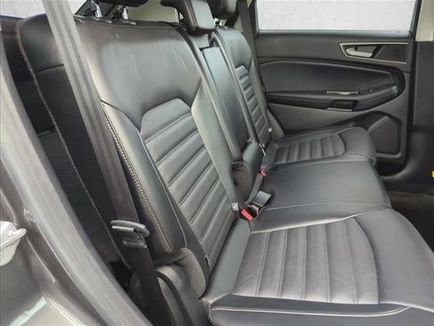 Used 2016 Ford Edge SEL w/ Equipment Group 201A image 26