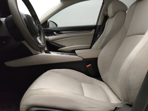 Used 2021 Honda Accord LX image 17