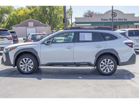 Certified 2025 Subaru Outback Premium AWD/4WD image 6