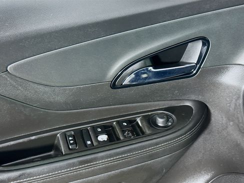 Used 2018 Buick Encore Preferred image 24