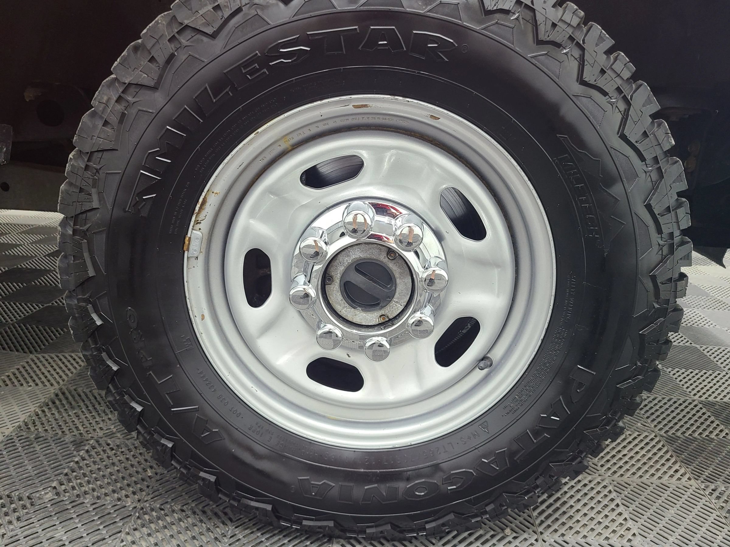 Used 2020 Ford F250 XL w/ Power Equipment Group AWD/4WD image 13
