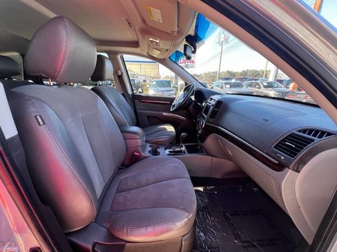 Used 2010 Hyundai Santa Fe SE w/ Premium Pkg 3 image 13