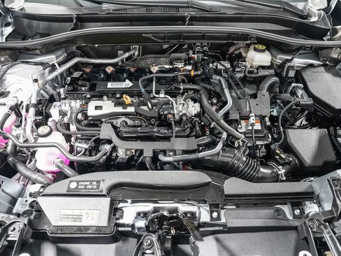 Certified 2025 Toyota Corolla Cross AWD Hybrid image 28