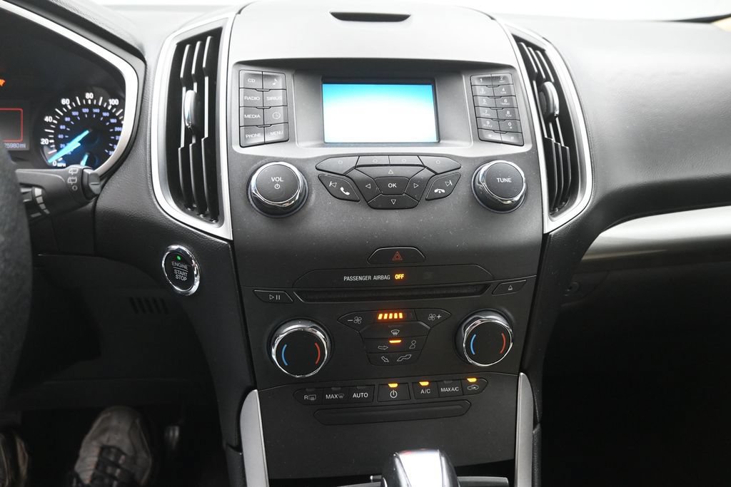 Used 2018 Ford Edge SEL FWD image 28