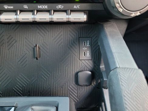 Certified 2024 Toyota Tacoma SR image 20