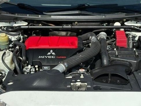 Used 2011 Mitsubishi Lancer Evolution GSR image 14