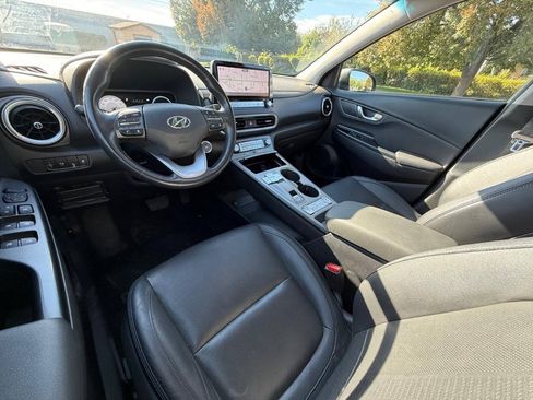 Used 2022 Hyundai Kona Limited w/ Cargo Package FWD image 9