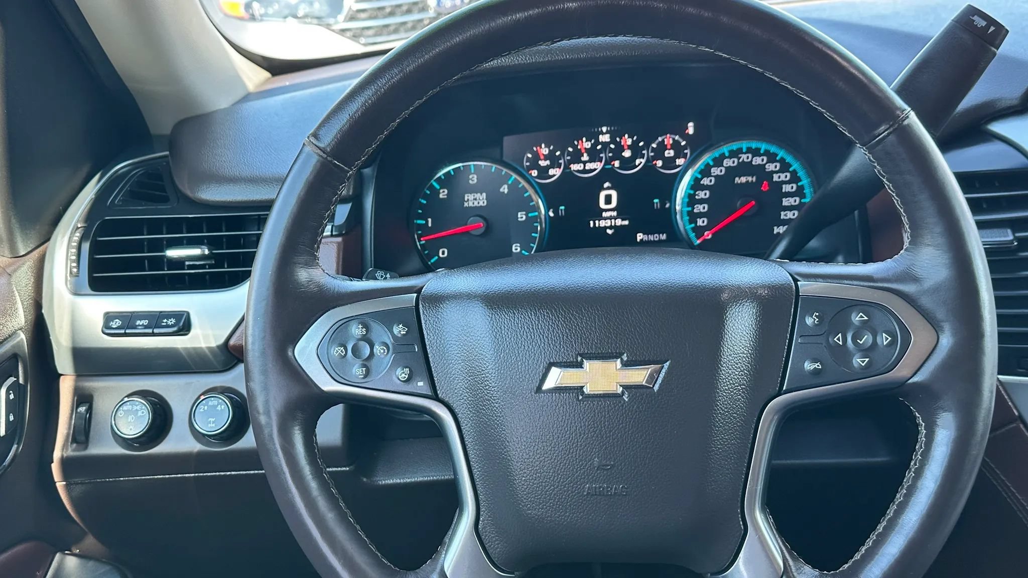 Used 2016 Chevrolet Suburban LTZ AWD/4WD image 21