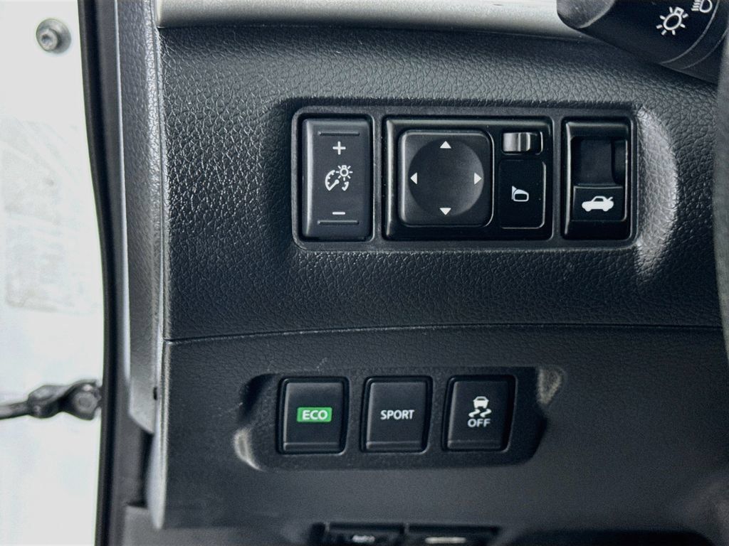 Used 2018 Nissan Sentra SV FWD image 10