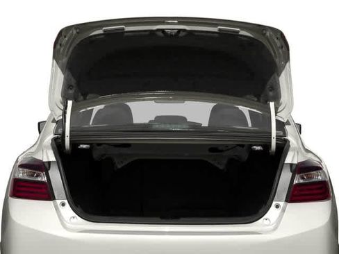 Used 2017 Honda Accord Sport image 12