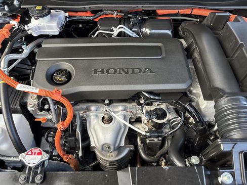 Used 2025 Honda CR-V Sport-L image 17