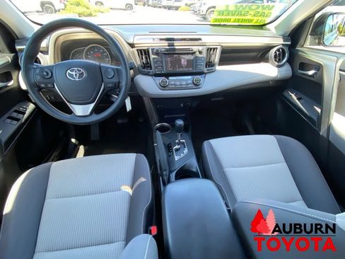 Used 2014 Toyota RAV4 XLE AWD/4WD image 26