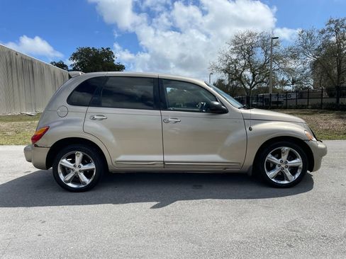 Used 2004 Chrysler PT Cruiser GT image 10