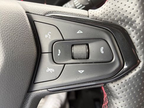 Used 2024 Chevrolet TrailBlazer RS FWD image 15