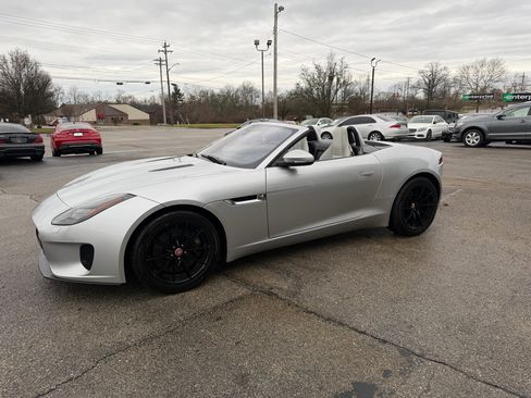 Used 2018 Jaguar F-TYPE Convertible image 24
