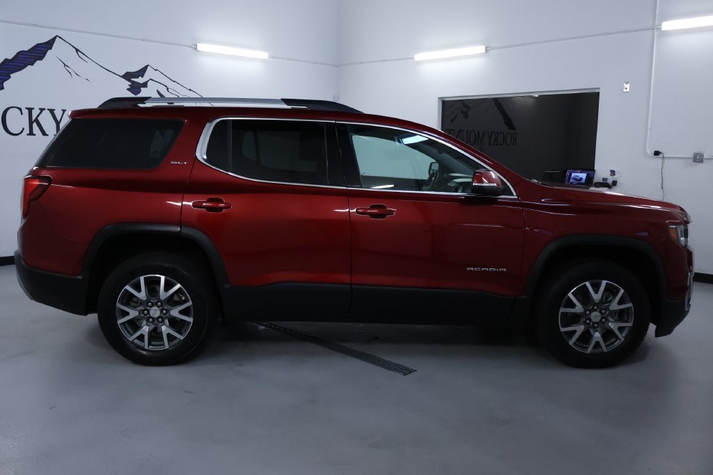 Used 2023 GMC Acadia SLT AWD/4WD image 8