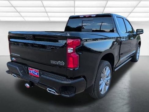 New 2026 Chevrolet Silverado 1500 High Country AWD/4WD image 36