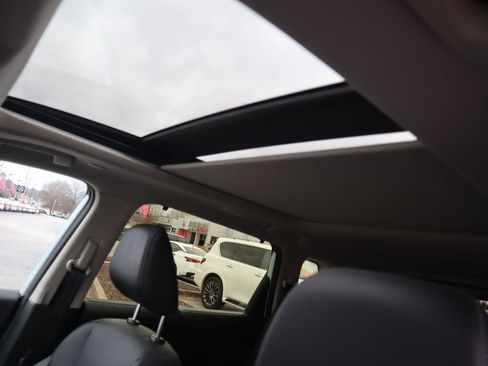 Used 2024 Nissan Rogue Platinum w/ Platinum Premium Package image 14