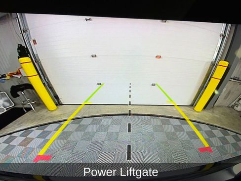 Used 2023 Jeep Wagoneer 4WD w/ Premium Group I image 21