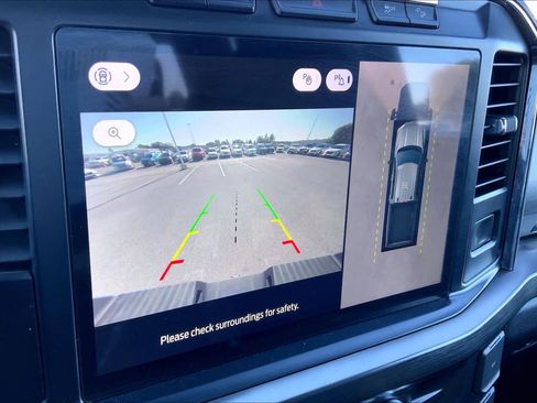 Certified 2023 Ford F250 Lariat w/ Chrome Package image 27