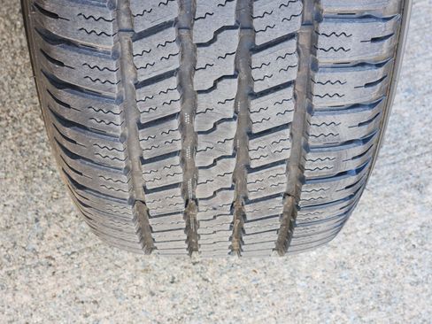 Used 2021 Chevrolet Tahoe LT image 15