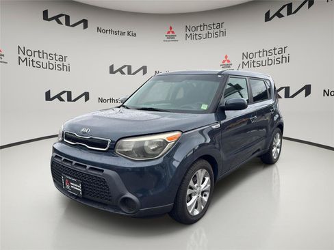 Used 2015 Kia Soul + FWD image 2