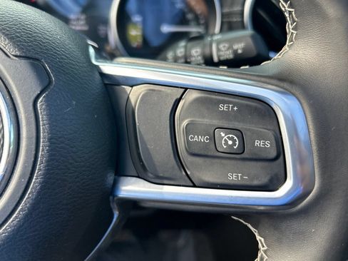 Used 2022 Jeep Wrangler Unlimited Sahara w/ Safety Group AWD/4WD image 49