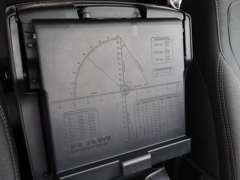 Used 2025 RAM 1500 Big Horn image 30