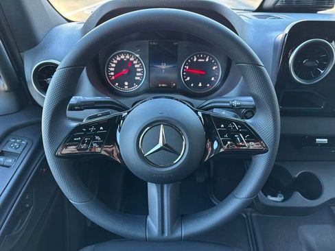 New 2025 Mercedes-Benz Sprinter 2500 image 14