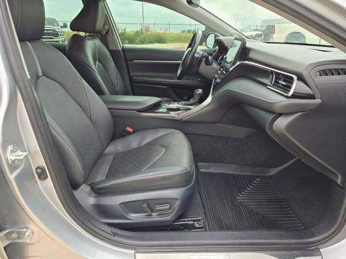Used 2024 Toyota Camry XSE w/ Navigation Package FWD image 24