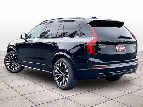 New 2026 Volvo XC90 T8 Ultra w/ Protection Package image 3