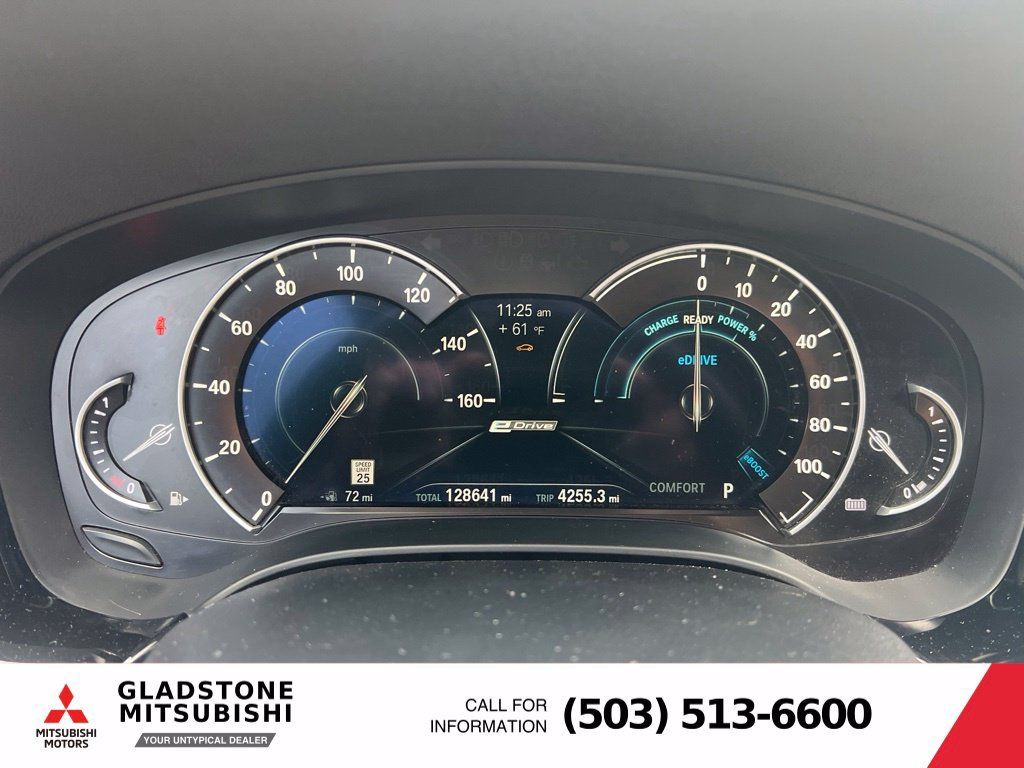 Used 2018 BMW 530e xDrive AWD/4WD image 14