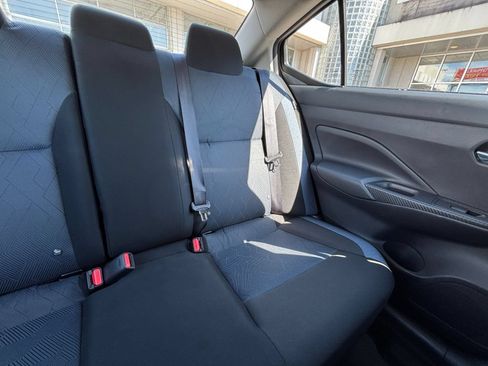 Used 2025 Nissan Versa SV FWD image 41