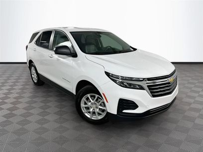 Used 2022 Chevrolet Equinox LS w/ LS Convenience Package