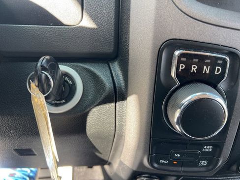 Used 2017 RAM 1500 Express image 48