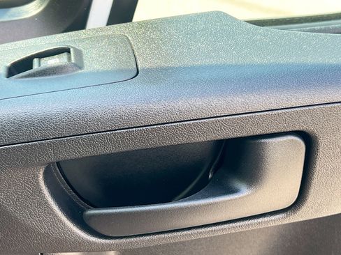 Used 2024 RAM ProMaster 2500 w/ Convenience Group image 30