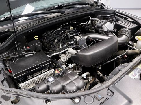 Used 2023 Dodge Durango GT image 19