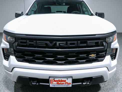 Used 2024 Chevrolet Silverado 1500 Custom AWD/4WD image 4
