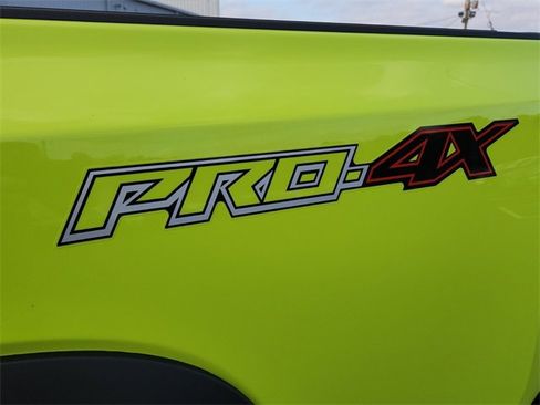 New 2026 Nissan Frontier PRO-4X w/ Pro-4x Convenience Package image 9