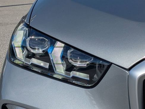 New 2026 BMW X5 sDrive40i w/ Climate Comfort Package RWD image 10